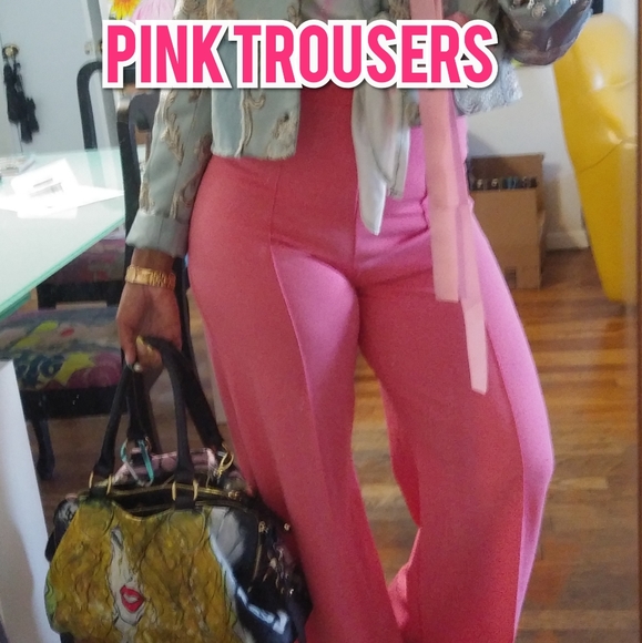 WOMEN'S APPAREL, CLOTHING - Picture 7 of 8